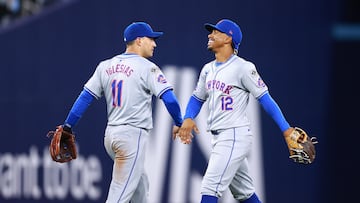 TORONTO, ON - SEPTEMBER 09: Francisco Lindor #12 and Jose Iglesias #11 of the New York Mets celebrate the win following a game against the Toronto Blue Jays at Rogers Centre on September 09, 2024 in Toronto, Ontario, Canada. Vaughn Ridley/Getty Images/AFP (Photo by Vaughn Ridley / GETTY IMAGES NORTH AMERICA / Getty Images via AFP)