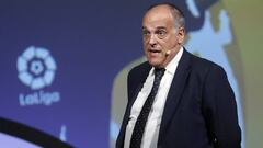 Javier Tebas, presidente de LaLiga, en el acto de presentaci&oacute;n de Iker Casillas como icono de la competici&oacute;n.