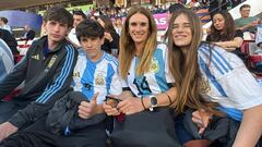 “Lo conocí en el Sudamericano Sub 20 de Chile, de casualidad, y a los dos años nos pusimos de novios...”