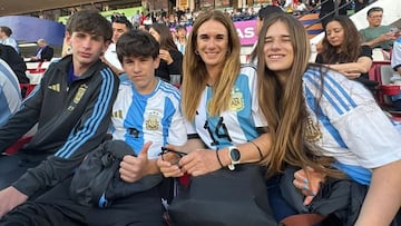 “Lo conocí en el Sudamericano Sub 20 de Chile, de casualidad, y a los dos años nos pusimos de novios...”