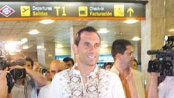 Martin Petrov llegó ayer a Madrid y será presentado el martes