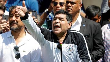 Maradona: "Habría que poner una bomba en la FIFA y en la AFA para empezar de cero"