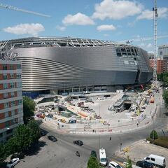 The corner of the Bernabeu: from initial construction to the final remodel
