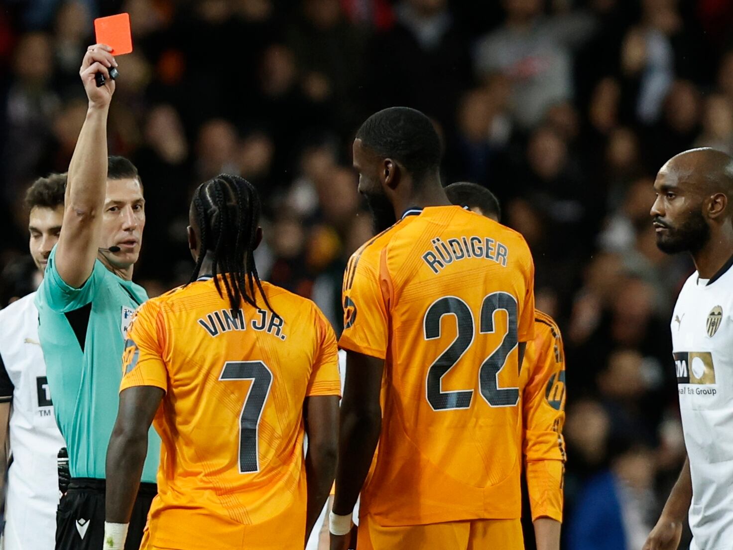 Real Madrid | Indignación total con el arbitraje de Soto y Muñiz - AS.com