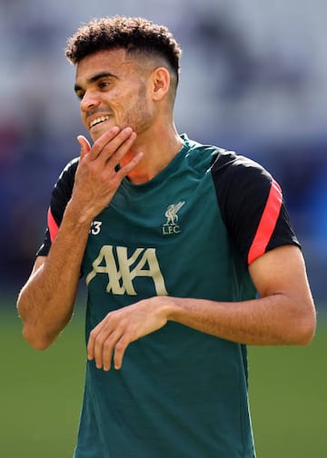 Liverpool entrenó este viernes en el Stade de France en la previa de la final que se jugará el sábado a partir de las 2 de la tarde. Luis Díaz fue protagonista con su alegría.