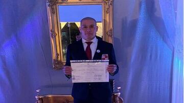 Darío Verón se graduó como director técnico en Paraguay