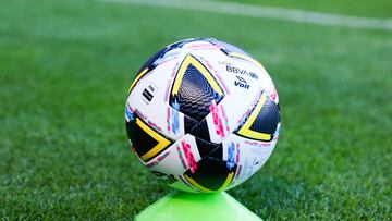 Official Ball Voit during the 1st round match between Queretaro and Tijuana as part of the Torneo Apertura 2024 Liga MX at La Corregidora Stadium on July 05, 2024 in Santiago de Queretaro, Queretaro, Mexico.