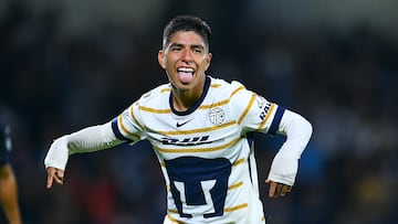 during the 16th round match between Pumas UNAM and Queretaro as part of the Liga BBVA MX, Torneo Apertura 2024 at Olimpico Universitario Stadium on November 05, 2024 in Mexico City, Mexico.