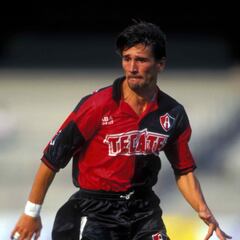 Leyenda del Atlas asegura que en el Clásico Tapatío, no hay favoritos, ni sirven los títulos