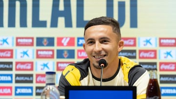 VILAREAL (CASTELLÓN) 20/11/2024 VILLARREAL CF TEMPORADA 24-25
ENTRENAMIENTO DEL VILLARREAL CF RUEDA DE PRENSA YEREMI PINO
FOTOS CARME RIPOLLES