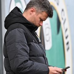 A Martija no le piden salir