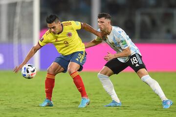 La Selección perdió 1-0 ante Argentina y quedó lejos de los puestos de clasificación a Qatar. Con dos fechas por jugar, ocupa la séptima casilla de la tabla.