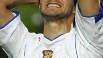 <b>ADIÓS AGRIDULCE</b>. Sychev y sus compañeros se despiden de la Eurocopa 2004 con una notable victoria ante Grecia.