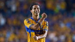 Tigres viene de atrás, pero no le alcanza para el liderato