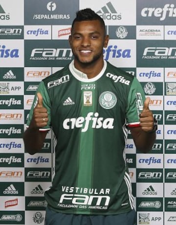 Miguel Borja ya viste la camiseta 12 de Palmeiras