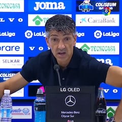No se puede no ser de Imanol: vean lo que hizo al finalizar su rueda de prensa