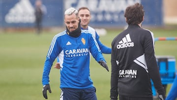 Manu Molina, durante un entrenamiento con el Real Zaragoza.