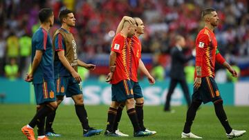 MOSCOW, RUSSIA - JULY 01:  Andres Iniesta of Spain consoles teammate Jordi Alba of Spain following their sides defeat in the 2018 FIFA World Cup Russia Round of 16 match between Spain and Russia at Luzhniki Stadium on July 1, 2018 in Moscow, Russia.  (Pho