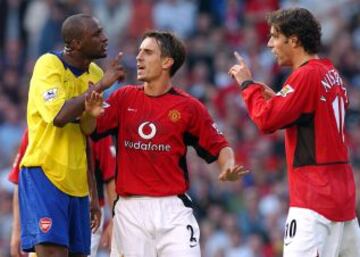 El 2003 se jugó uno de los partidos más polémicos. Vieira fue expulsado por una falta que no cometió sobre Ruud Van Nistelrooy. Minutos después, el holandés desperdició el penal y los jugadores de Arsenal se lo gritaron en la cara.