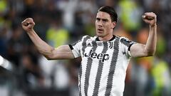 Vlahóvic vale más que la plantilla de Chivas