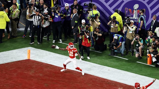 Super Bowl LX goes into overtime, with the score tied, what happens then? Let’s take a look.