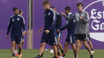 VALLADOLID, 16/09/21. PHOTOGENIC. ENTRENAMIENTO DEL REAL VALLADOLID. QUEIROS, PACHETA