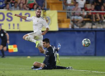 Bale empató justo antes del descanso a pase de Carvajal. 1-1.