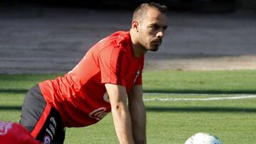 Las 7 lesiones de Marcelo Díaz en los últimos dos años