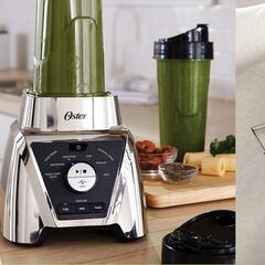 Esta licuadora Oster logra la consistencia ideal en tus alimentos