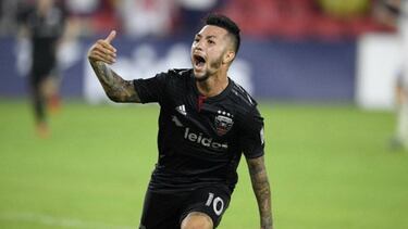 Zlatan y Vela encabezan lista de camisetas m¨¢s vendidas en MLS