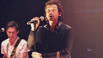 Le&oacute;n Larregui se defiende de acusaciones en redes sociales