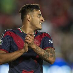 Alexis Vega quiere aprender de Oribe Peralta