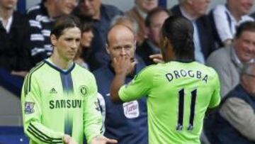 <b>CON OPCIONES. </b>Torres sustituye a Drogba en un partido.