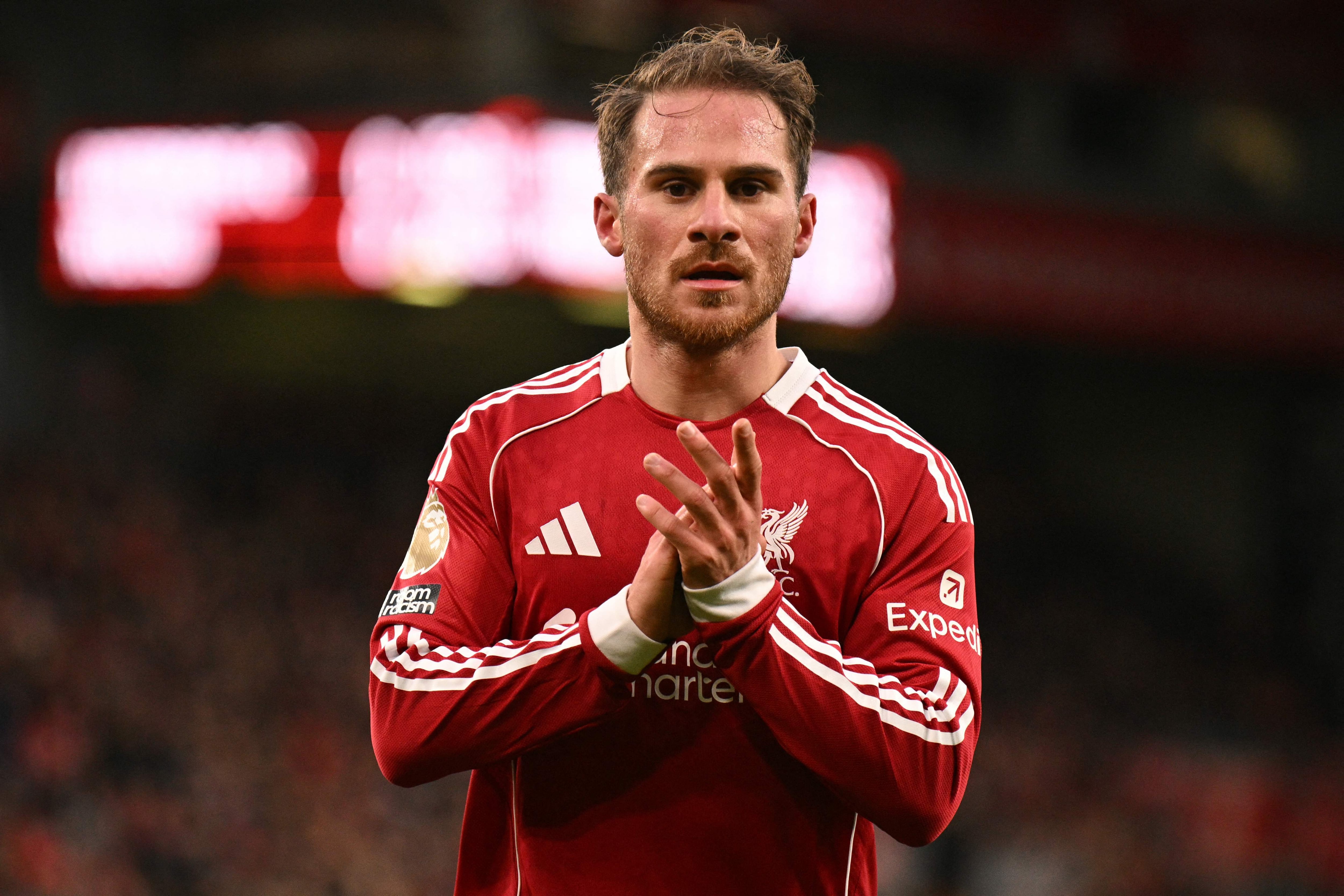 “No hay negociaciones con el Liverpool para renovar el contrato”