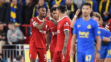 Los jugadores del Liverpool celebran el gol de Ryan Gravenberch ante el Union Saint-Gilloise.