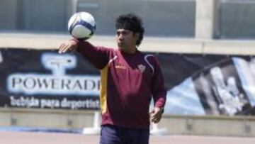 El Almería continúa con su puesta a punto para el debut liguero ante el Valladolid y, por ello, los hombres de Hugo Sánchez ensayaron hoy los aspectos ofensivos y las penetraciones por bandas