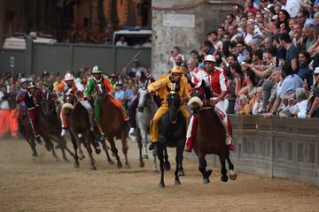 La Toscana luce medieval en 2017 con el Palio de Siena