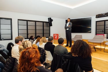 “Cuando reaccionas a un insulto, empiezas a ser el culpable por desgracia” 