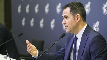 Velasco Carballo anuncia novedades sobre el VAR: "Los fans podrán ver lo que ve el árbitro"