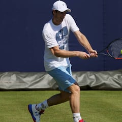 Nadal recorta puntos a Murray antes de la disputa de Queen´s