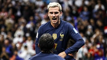 AL KHOR - (l-r) Jules Kounde of France, Antoine Griezmann of France, Olivier Giroud of France celebrate the 1-2 during the FIFA World Cup Qatar 2022 quarterfinal match between England and France at Al Bayt Stadium on December 10, 2022 in Al Khor , qatar. AP | Dutch Height | MAURICE OF STONE (Photo by ANP via Getty Images)