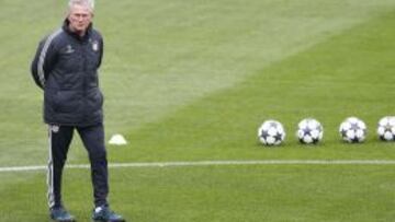 Jupp Heynckes, durante un entrenamiento.