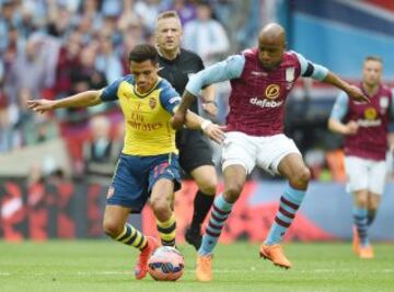 Alexis Sánchez sumó su segundo título en Arsenal.