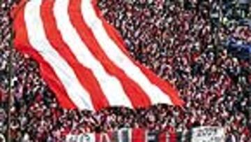 <b>AFICIÓN FIEL</B>. La afición rojiblanca ha apoyado al equipo en estas últimas campañas.