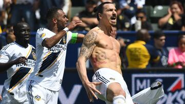 El inglés reveló que Zlatan mostraba una cara completamente distinta dentro del vestidor del equipo de la MLS e incluso aseguró que estuvieron cerca de llegar a los golpes.