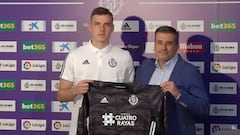 Lunin, presentado por el Real Valladolid: "Para mí es importante jugar y competir"