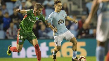 Emre Mor y Brasanac, jugadores del Celta y del Alav&eacute;s, durante un partido en LaLiga.