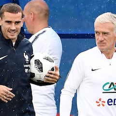 Deschamps celebra la "fidelidad de Griezmann con el Atlético"