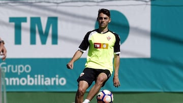 02/05/17 ELCHE ENTRENAMIENTO
 LIBERTO
 GRUPO