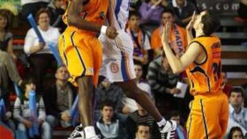 El Fuenla avanza hacia los playoffs y hunde al Menorca